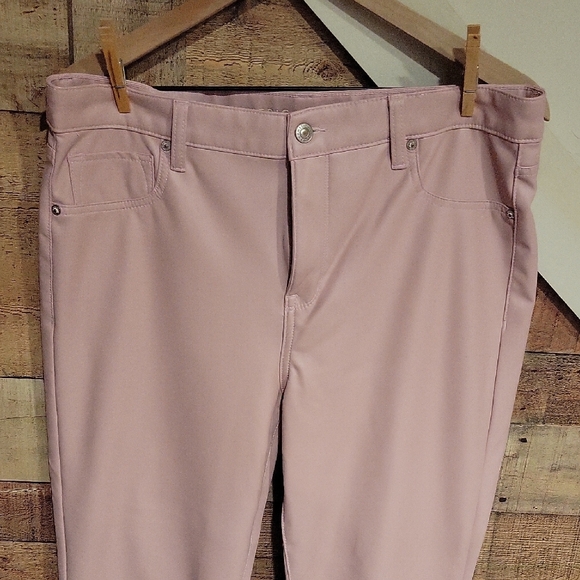 American Eagle Outfitters Light Pink Pants - Picture 2 of 4